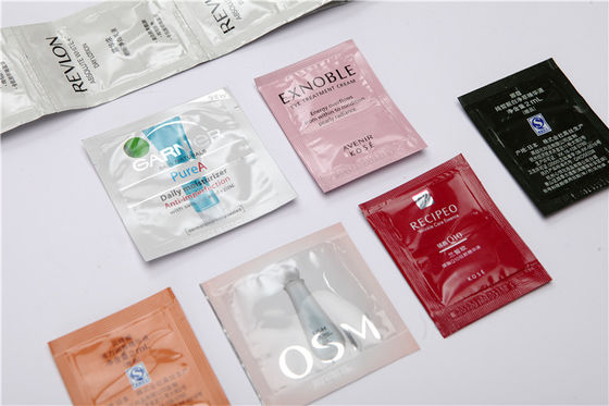 कॉस्मेटिक उत्पादों के लिए लघु प्लास्टिक शैम्पू और कंडीशनर Sachets बैग